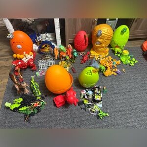 Vibrant Dinosaur Adventure Playset